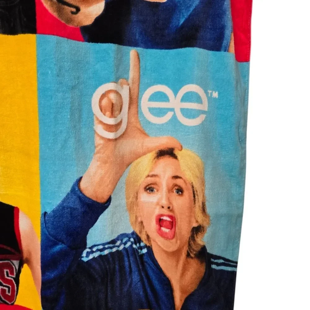 Glee Towel Glee-series Beach Sing Loud poolside 57 x 30